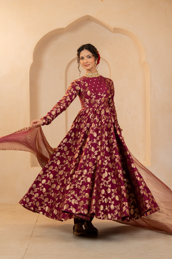 Durva Anarkali Set