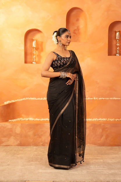 Urvi Saree