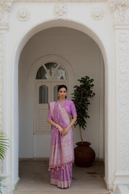 Nira Saree