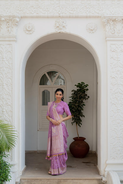Nira Saree