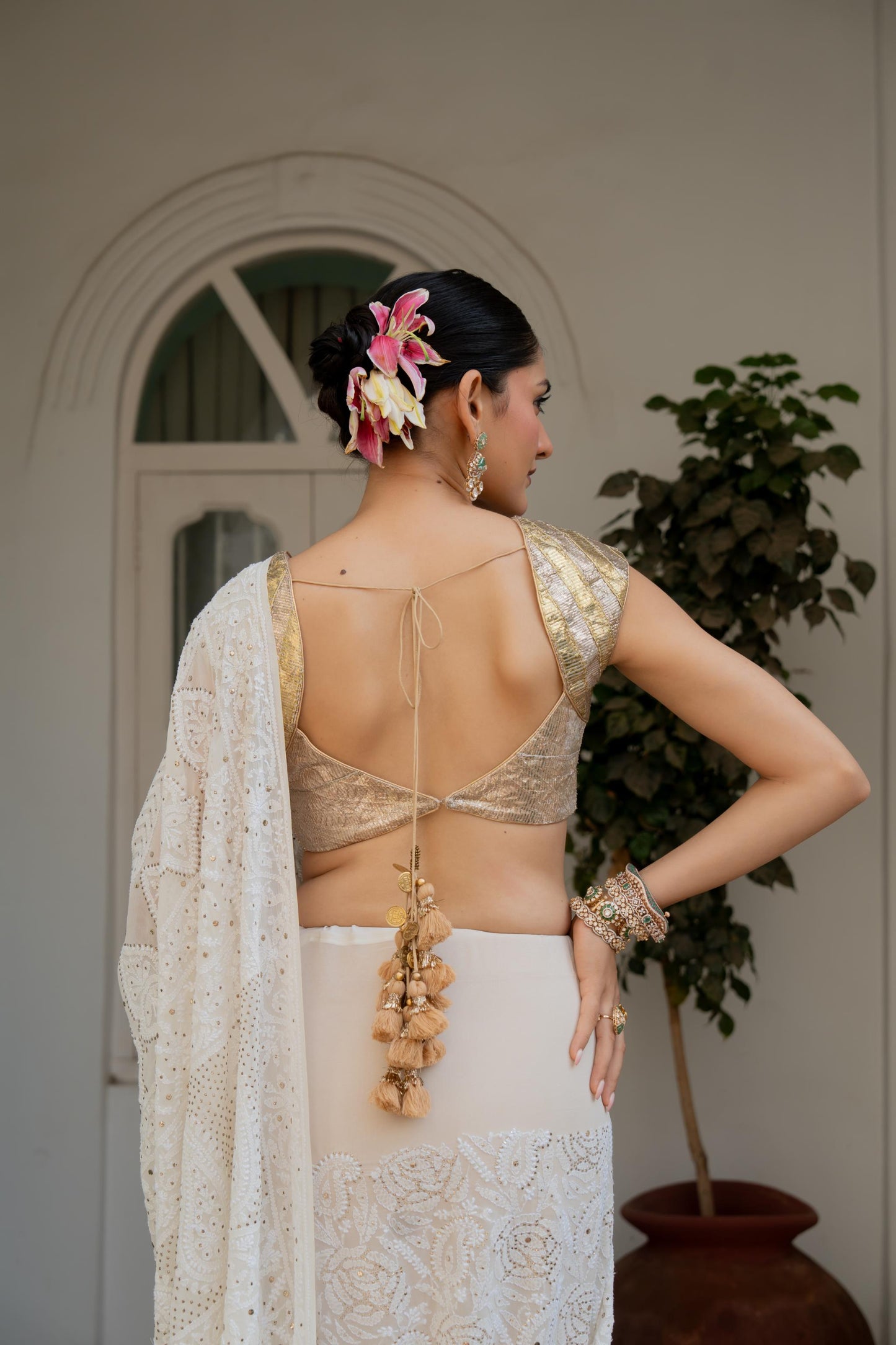 Nargis Saree