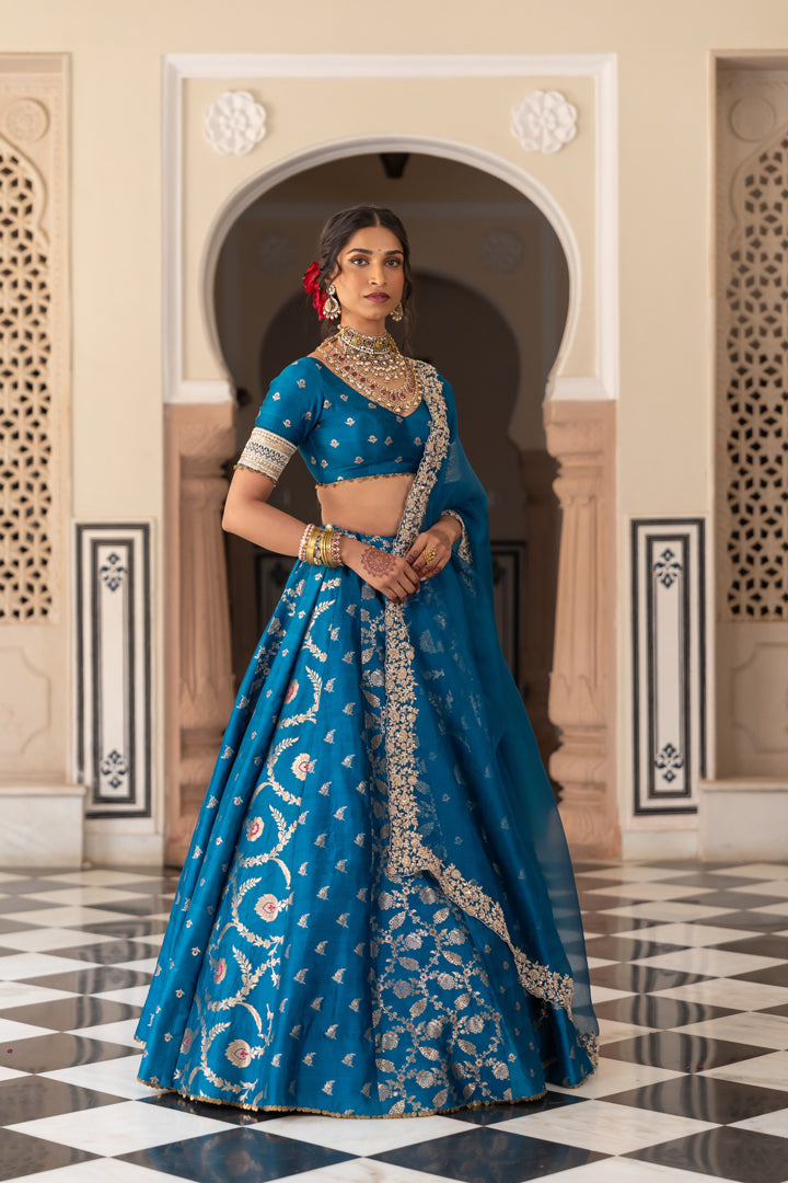 Maanya Lehenga Set