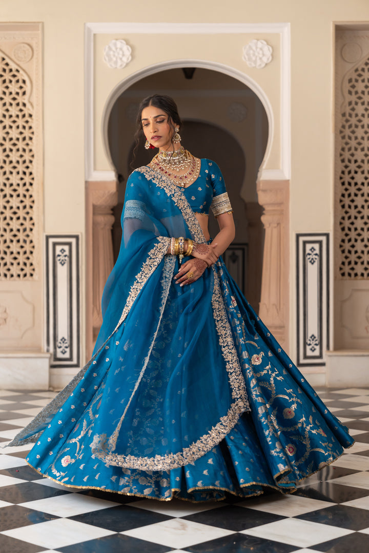Maanya Lehenga Set