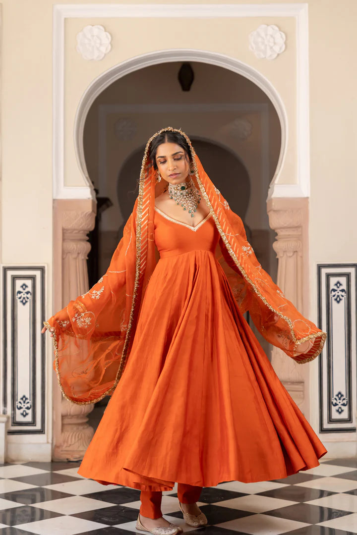 Veena Anarkali Set