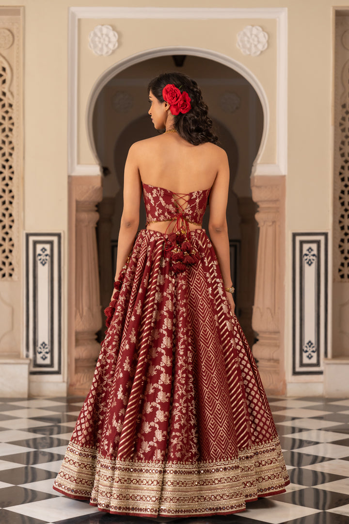 Kimaya Corset