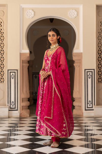 Mukta Anarkali set