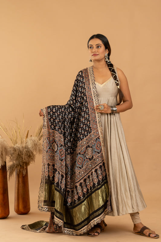 Beige Anarkali Set - Anjanase