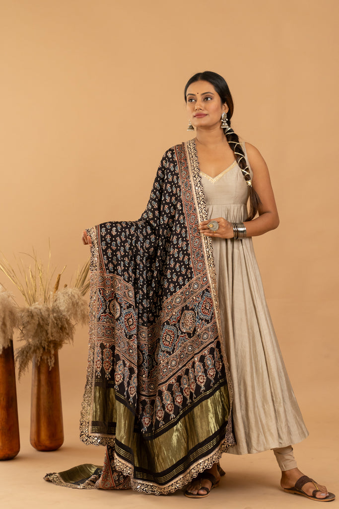 Beige Anarkali Set - Anjanase