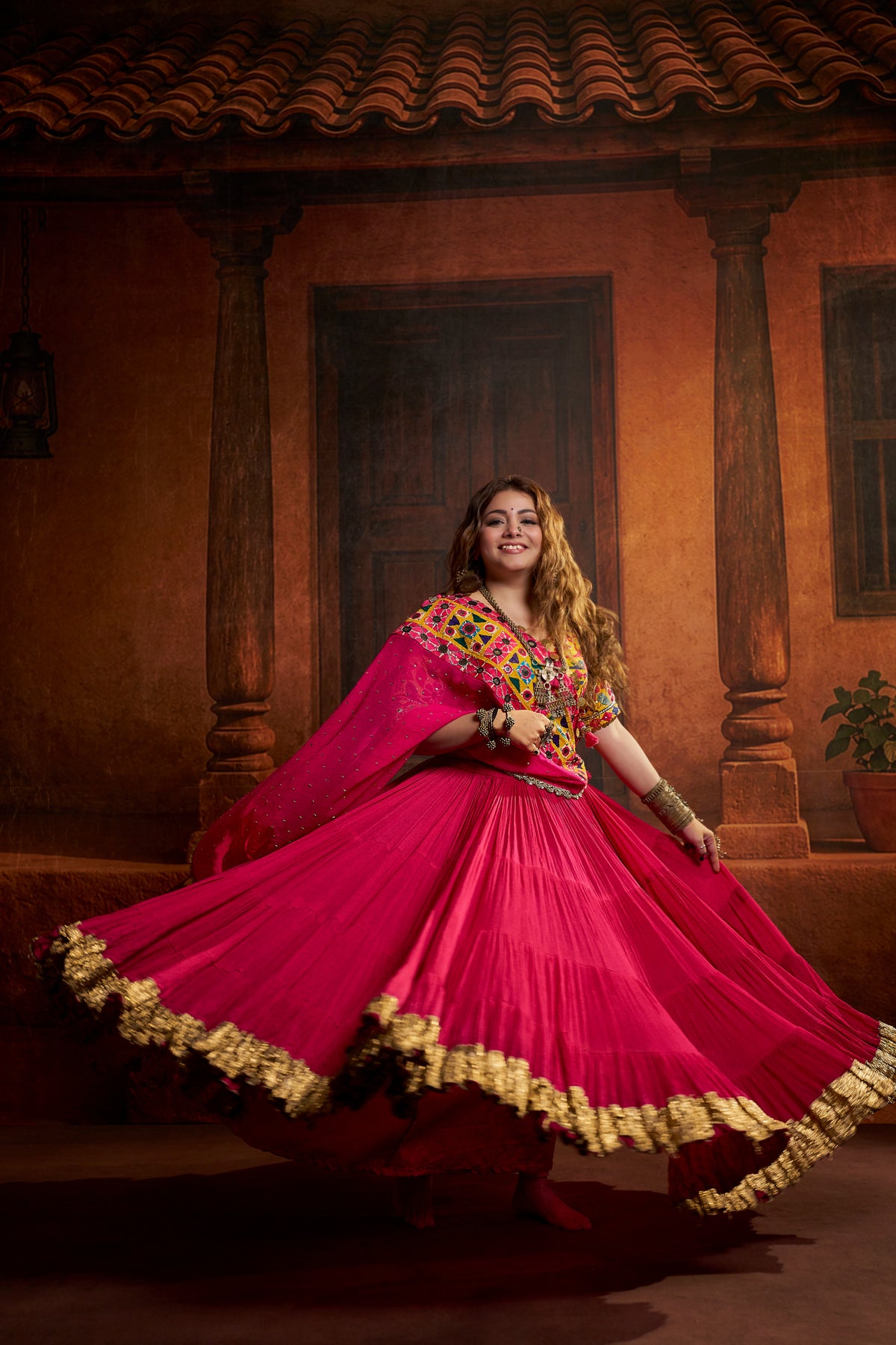 Jhamku Lehenga Set