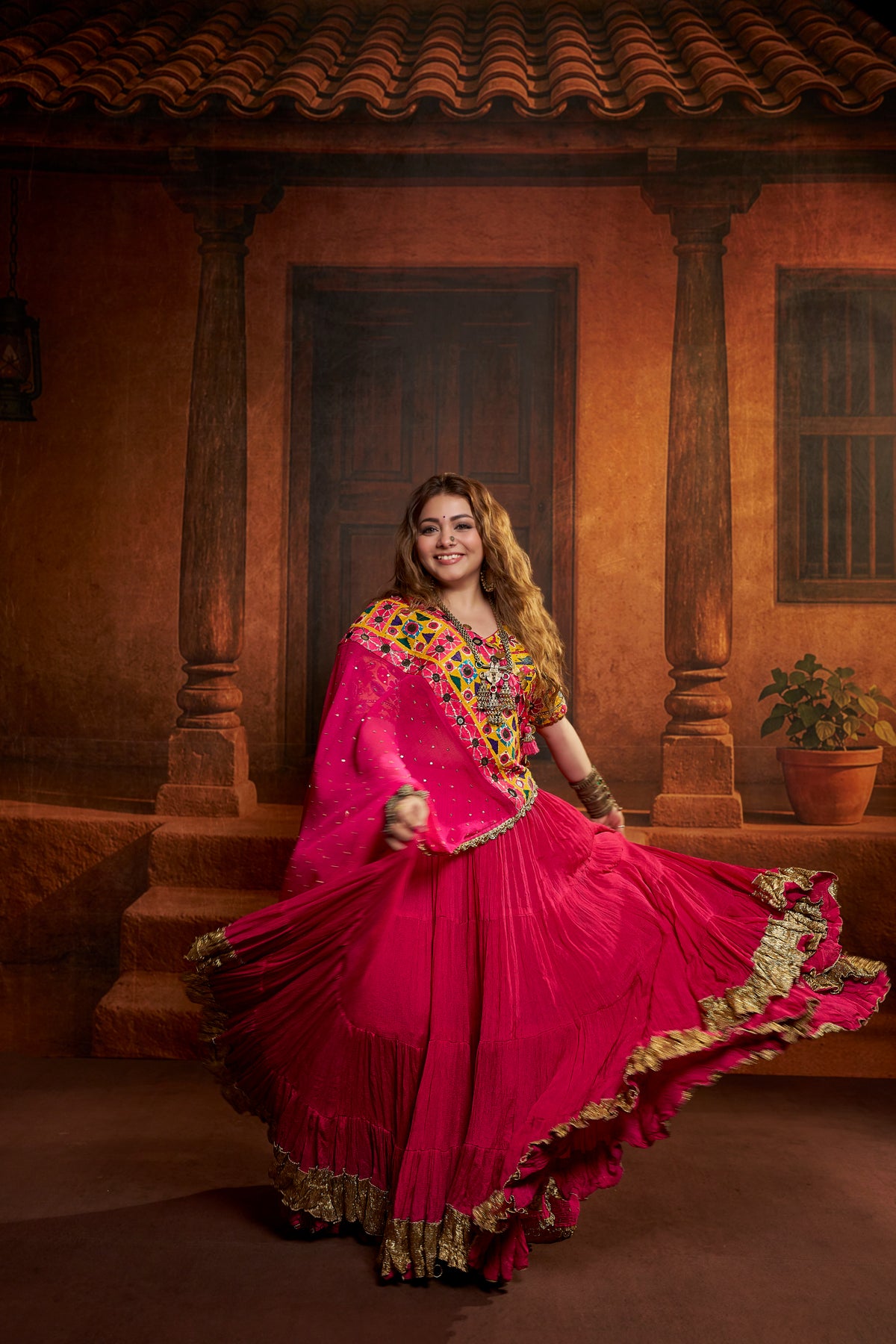 Jhamku Lehenga Set