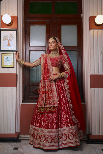 Zehna Lehenga Set