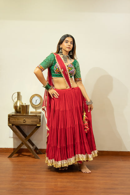 Sakhi Lehenga Set