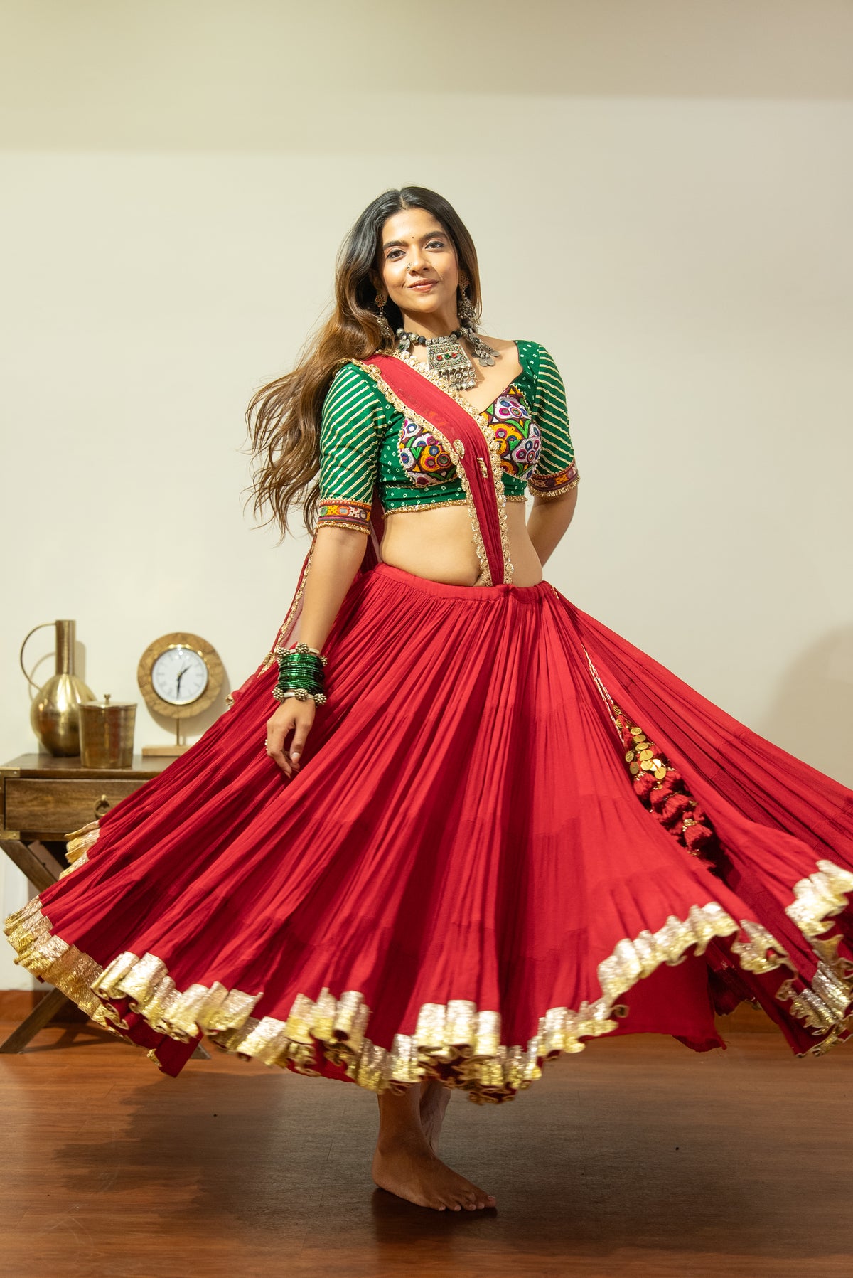 Sakhi Lehenga Set