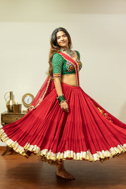 Sakhi Lehenga Set