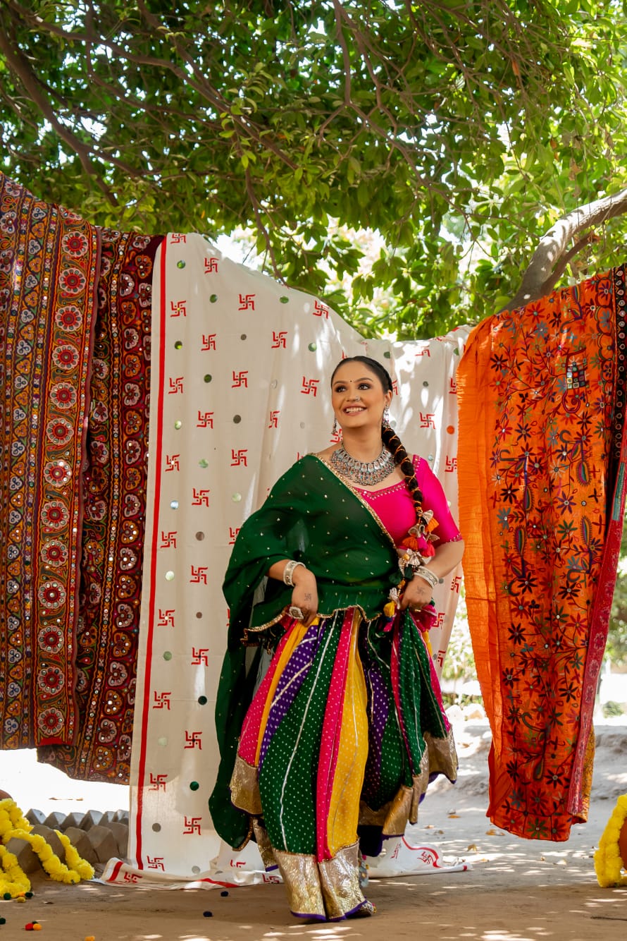 Navratri bandhani lehenga set
