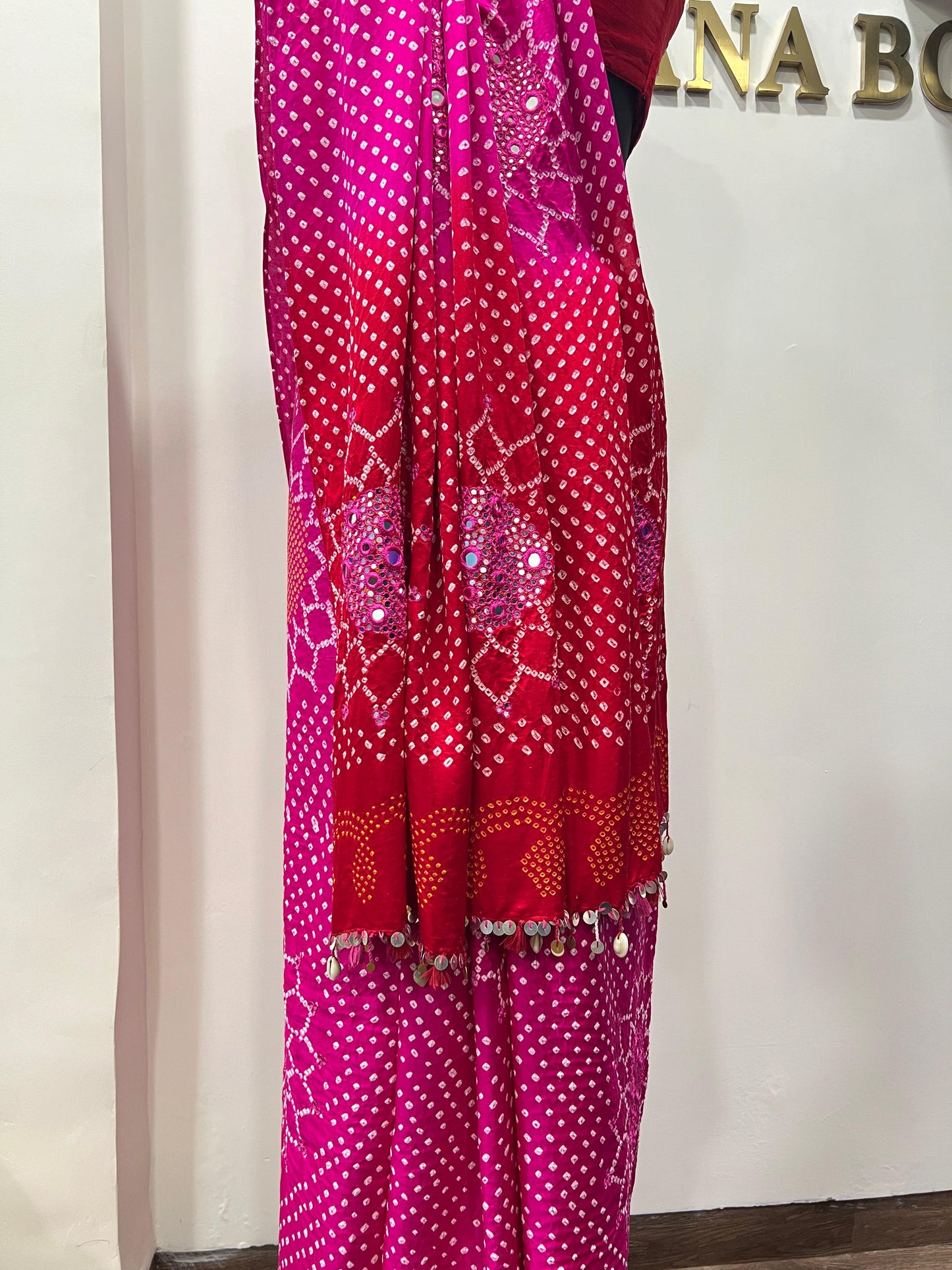 Surajmukhi Ombre Bandhani Saree