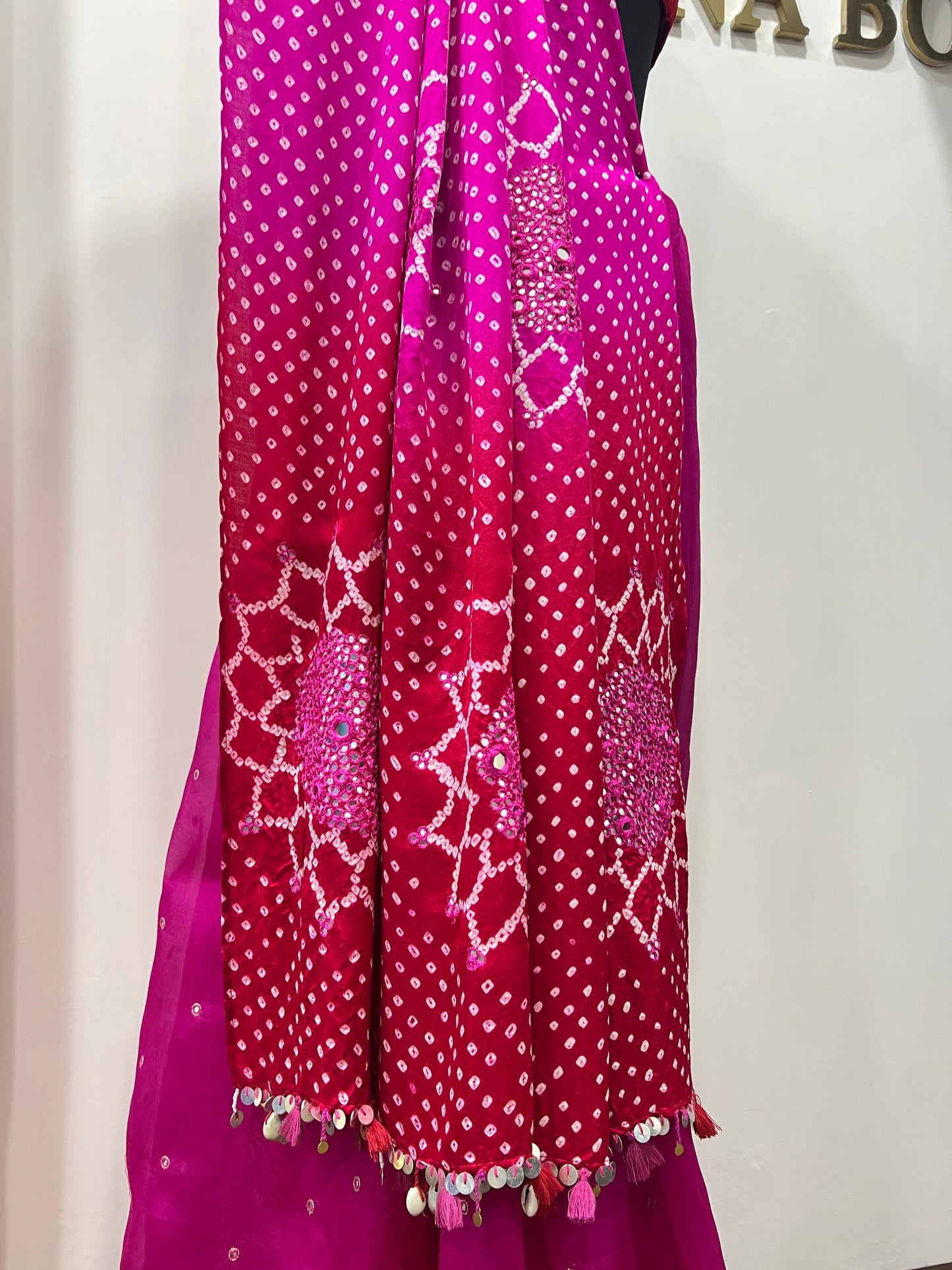 Surajmukhi Ombre Bandhini Saree