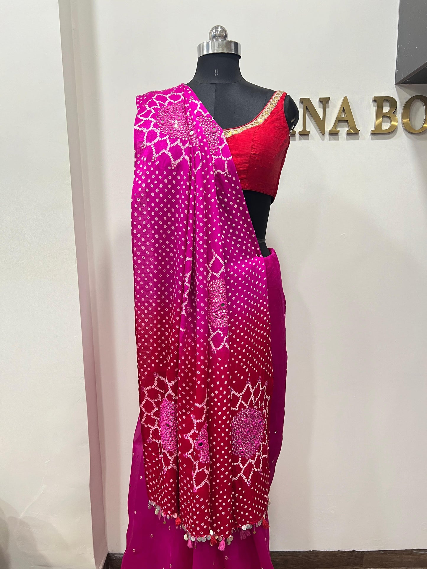 Surajmukhi Ombre Bandhini Saree