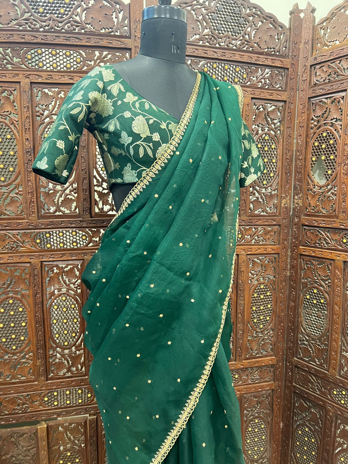 Zarna Saree