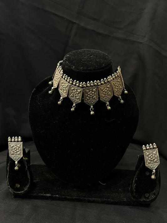 Oxidised Choker Set