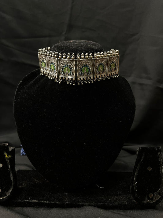 Oxidised Choker
