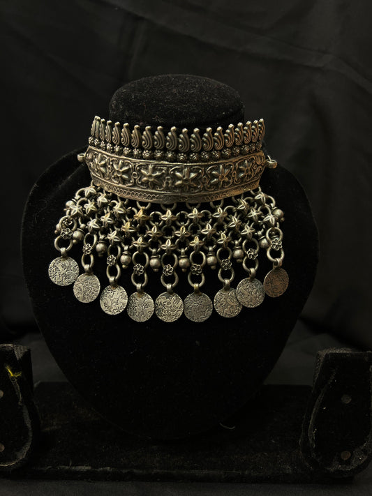 Oxidised Choker