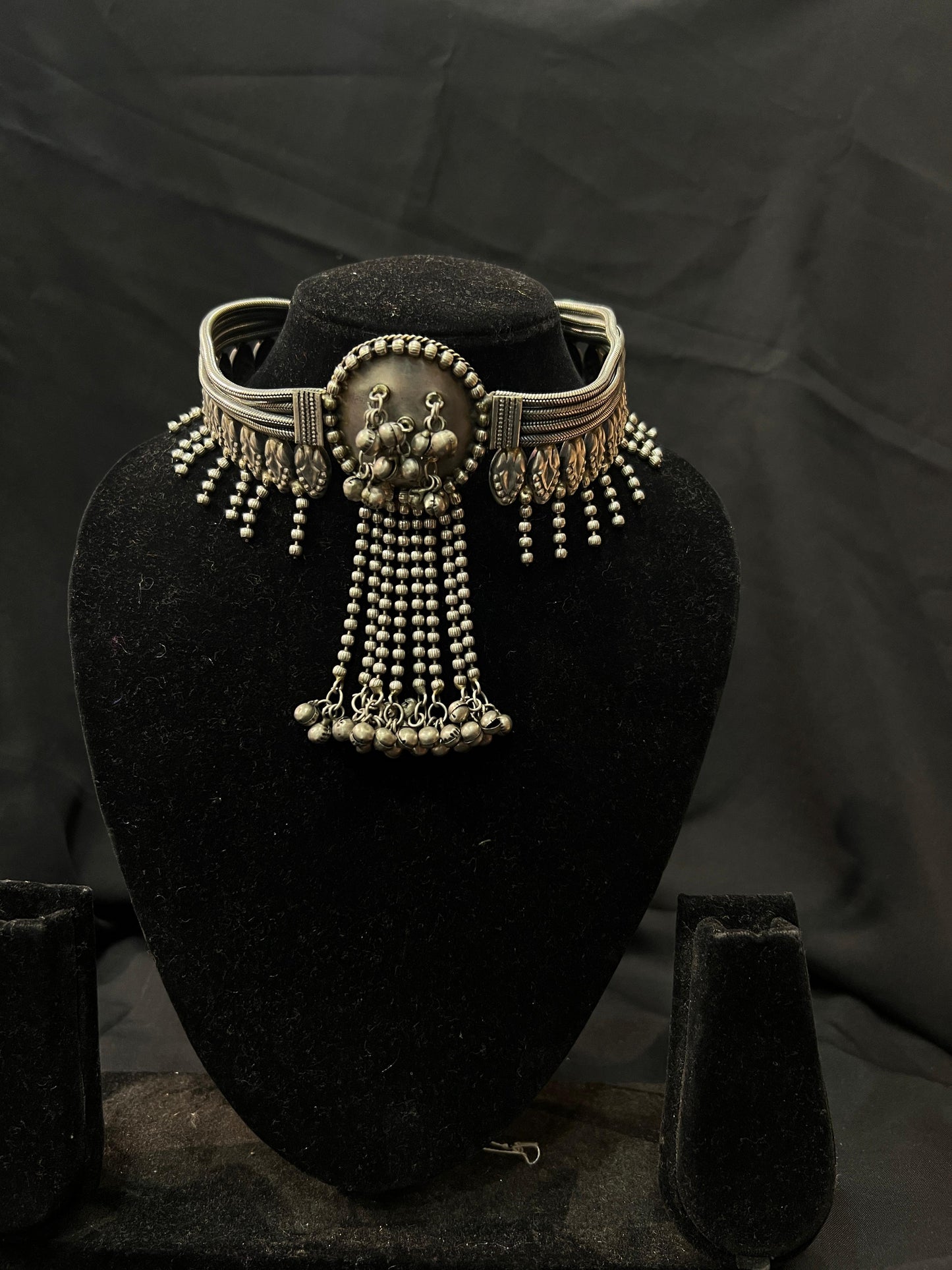 Oxidised Choker - Anjanase