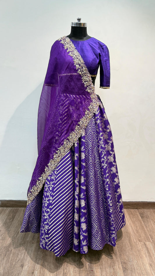 Antra Lehenga Set