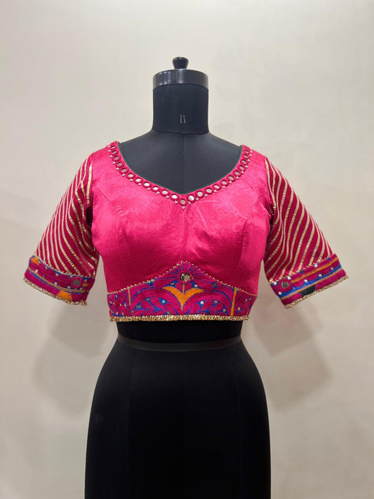 Alia cut blouse