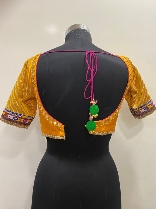 Alia cut blouse