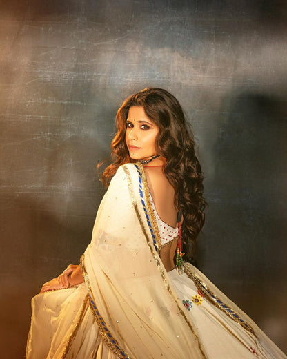 Saie Tamhankar Lehenga Set