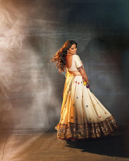 Saie Tamhankar Lehenga Set