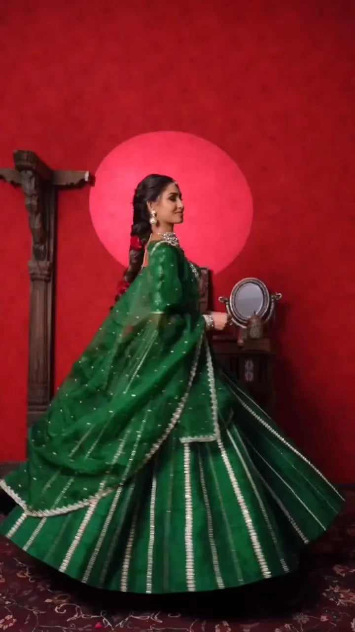 Vaibhavi Lehenga Set
