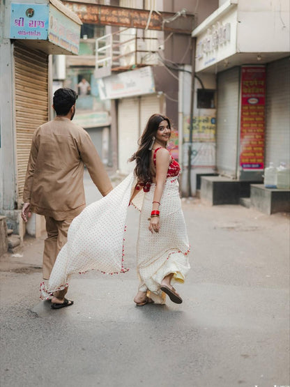 Vidhi Prajapati Saree