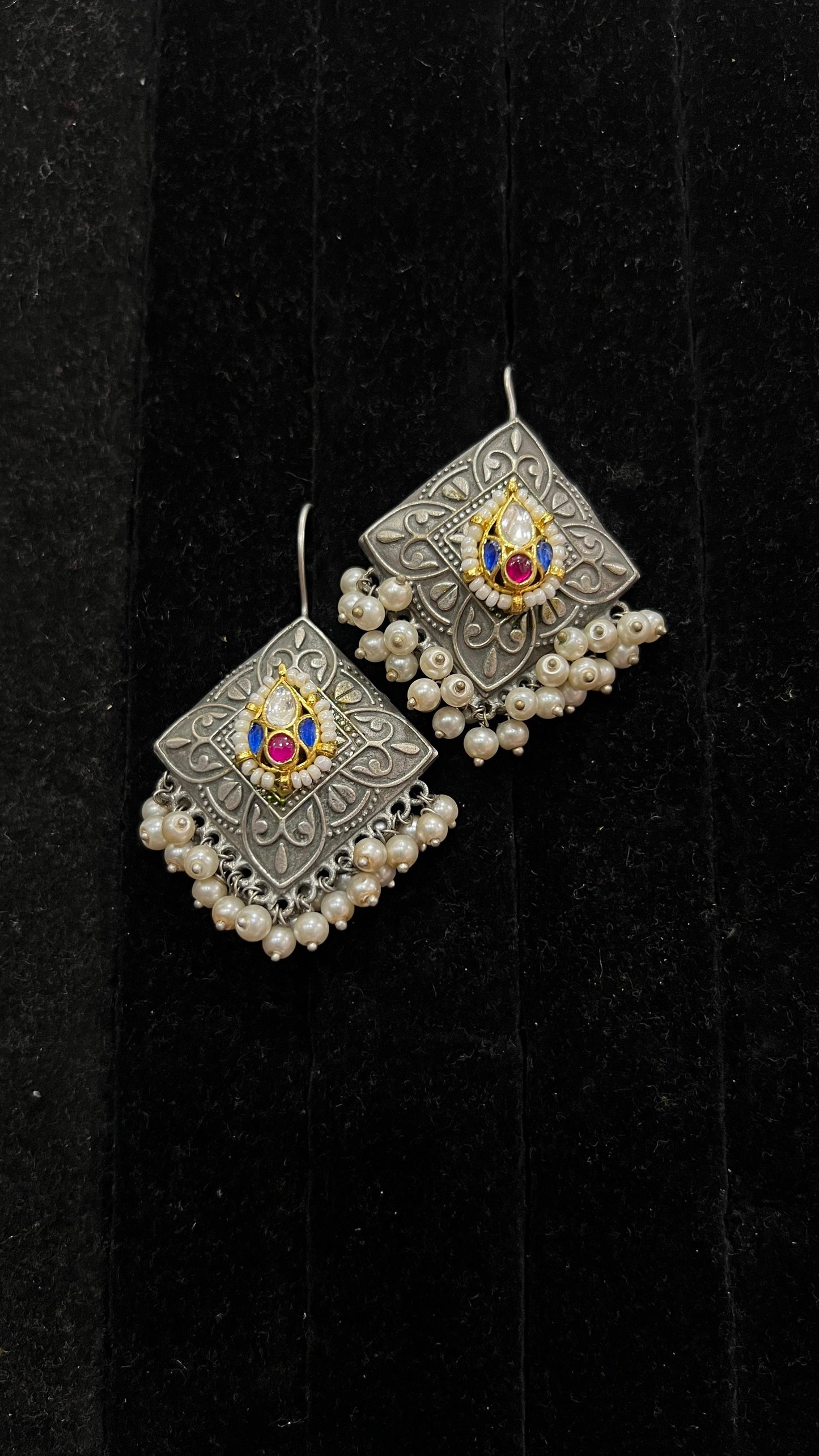 Oxidised Earring - Anjanase