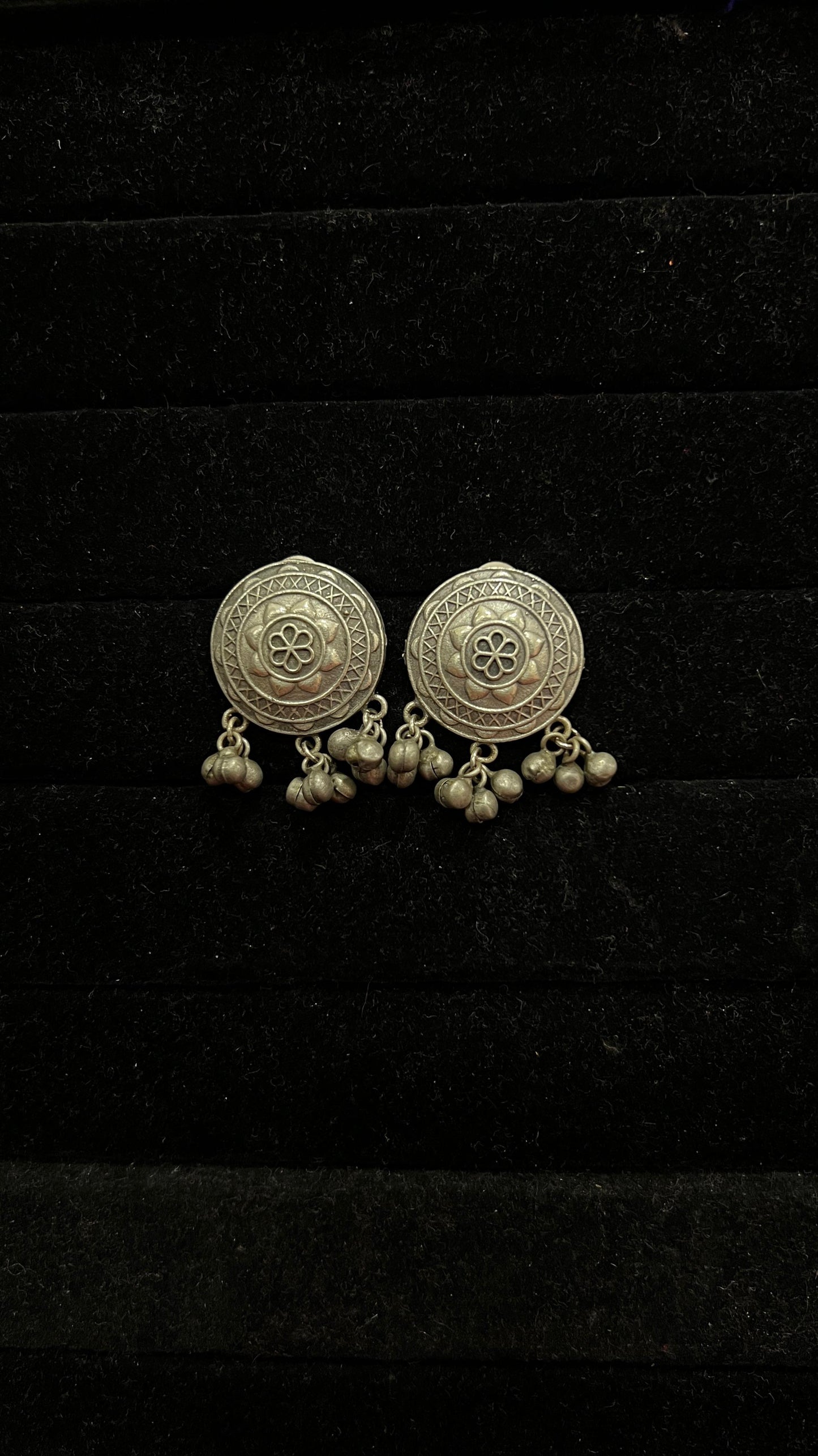 Oxidised Earring - Anjanase