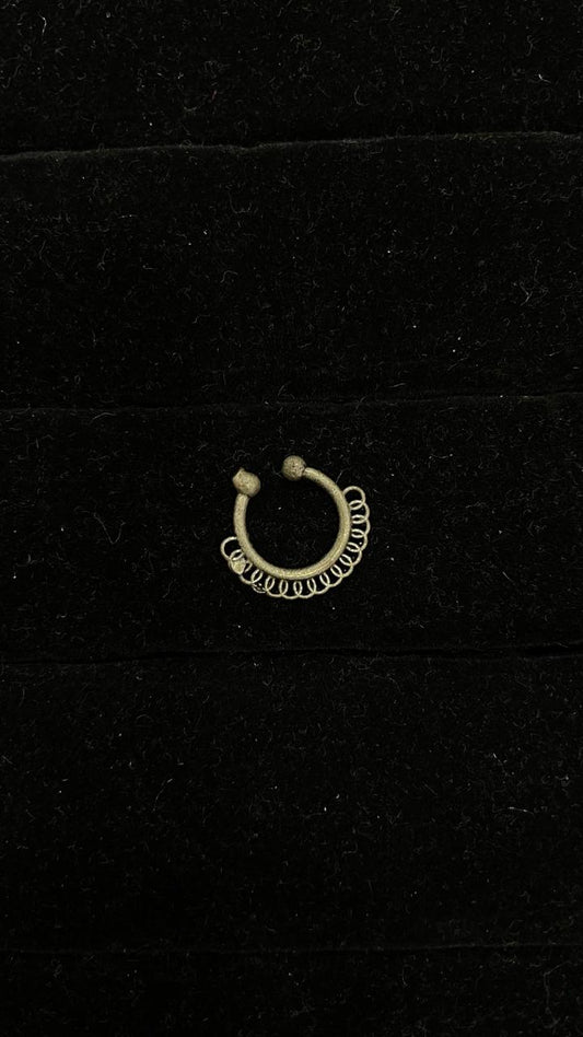 Oxidised Nose Pin