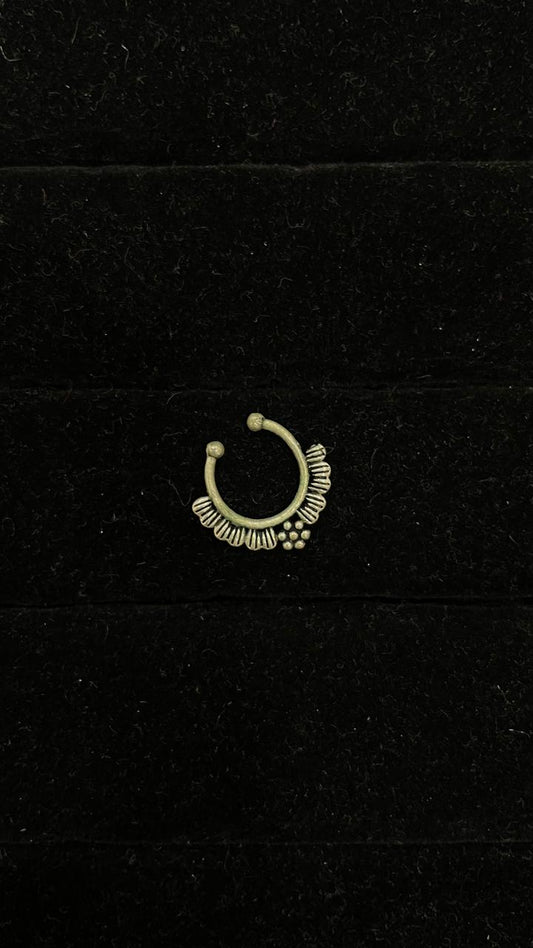 Oxidised Nose Pin