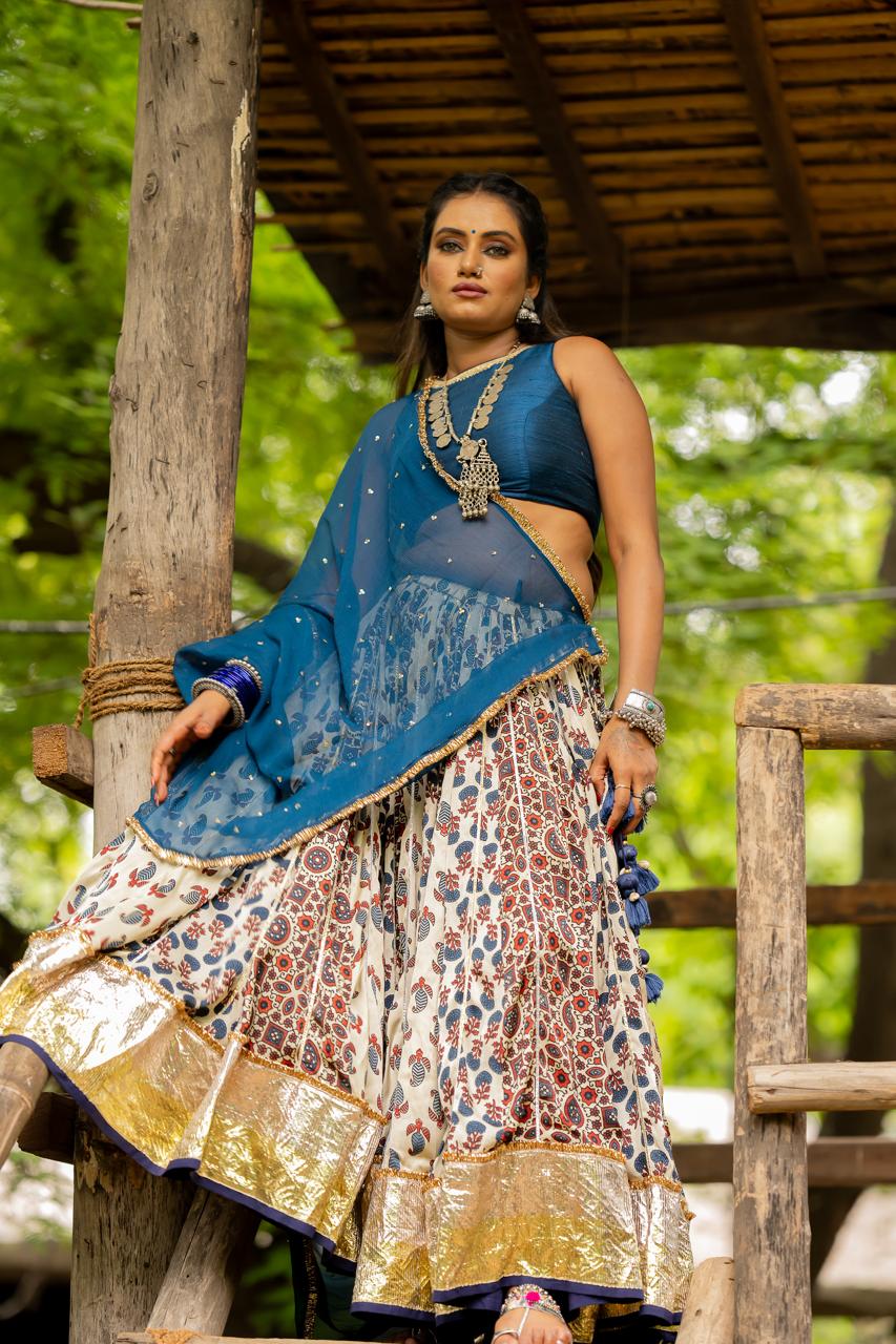 Teal Blouse - Anjanase