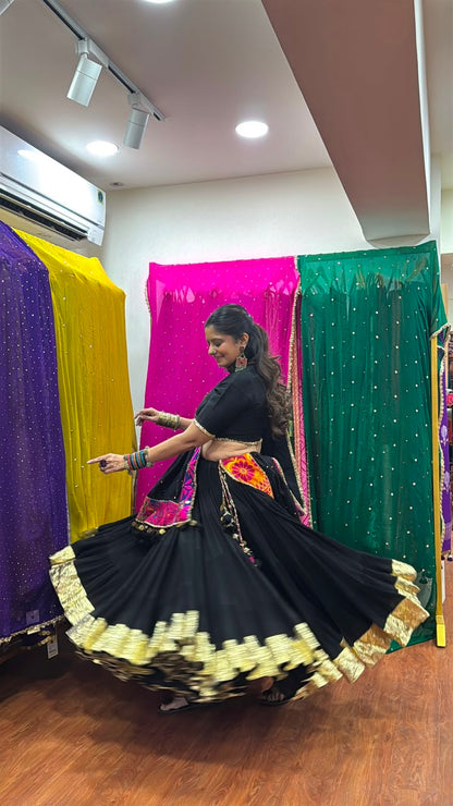 Ankita Bohra - Jhamku Lehenga Set