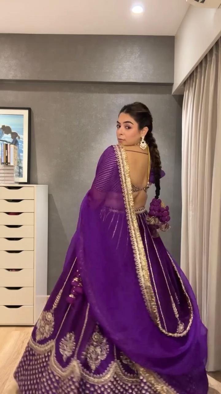 Gurleen Gambhir Lehenga Set