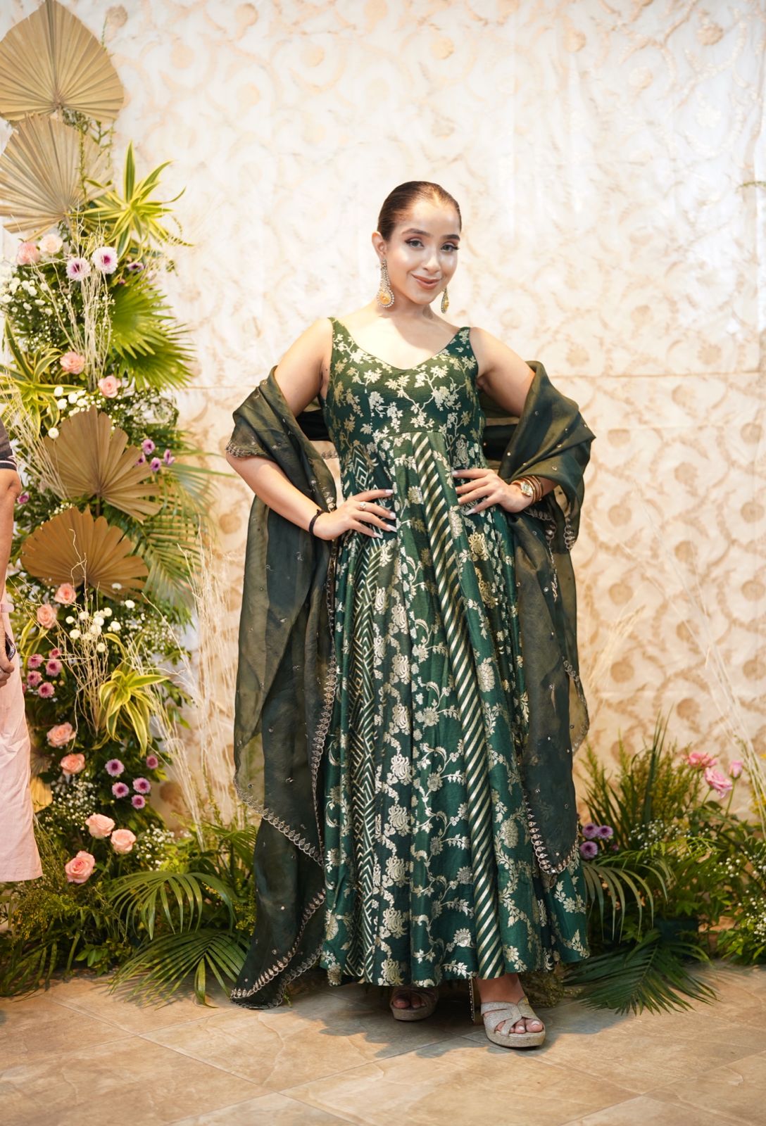 Sara Kukreja Anarkali Set