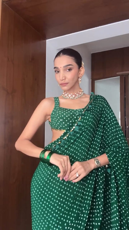 Juhi Godambe Saree