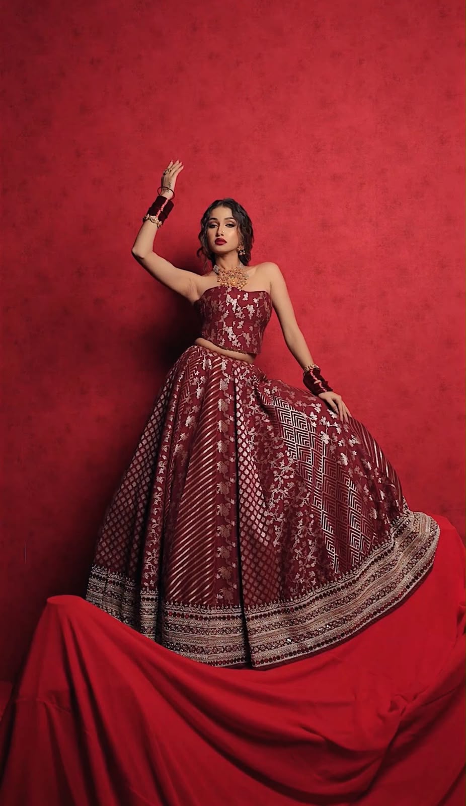 Hansika Lehenga Set