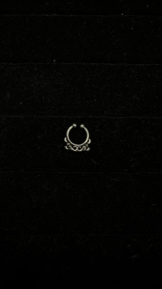Oxidised Nose Pin