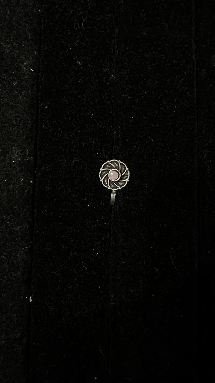 Oxidised Nose Pin