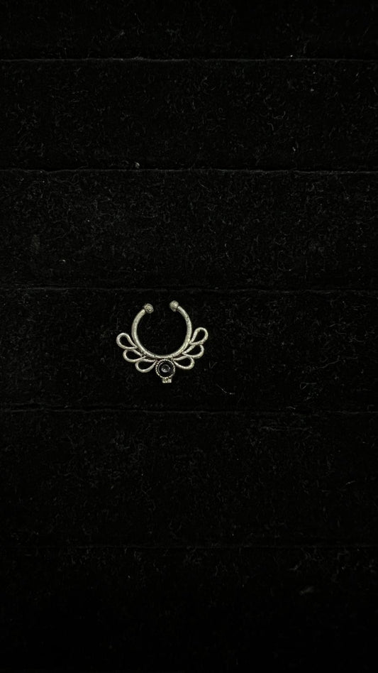 Oxidised Nose Pin