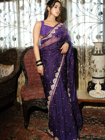 Pranutan Saree