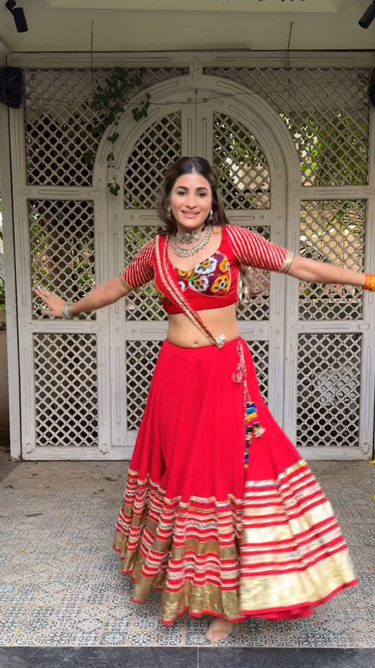 Virali Lehenga Set