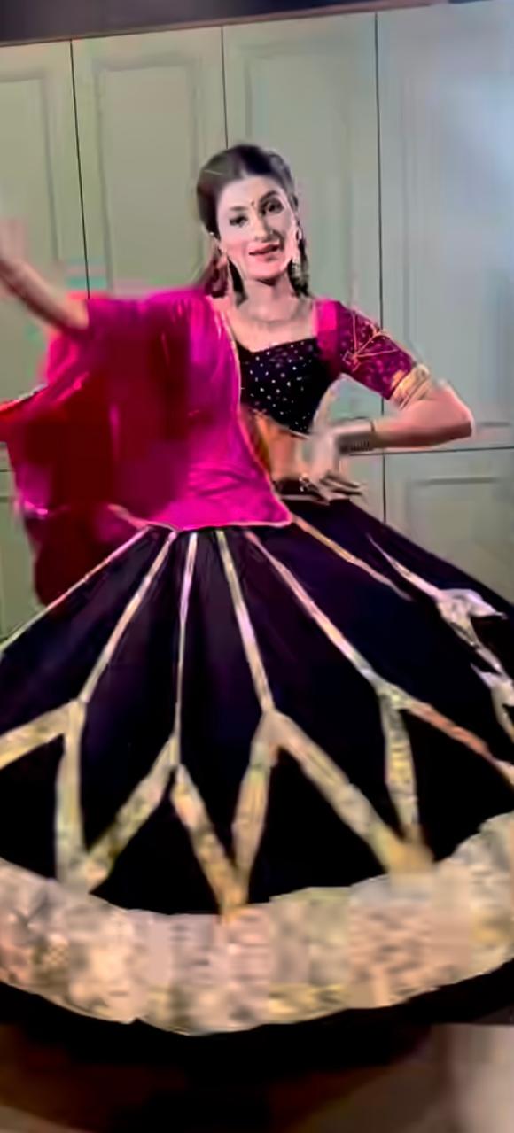 Virali Black Lehenga set